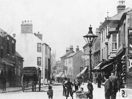 Black and white image of High Street, Hucknall c. 1900