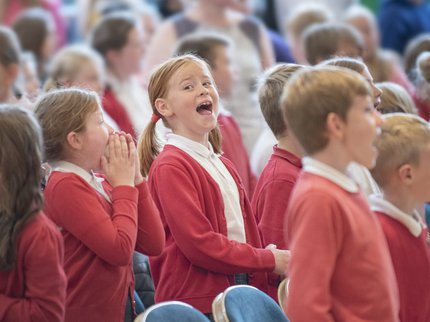 A group of young primary school singers