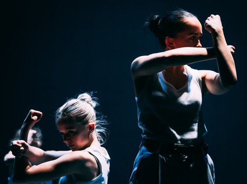 Mother of Tension at Nottm Playhouse, July 2023, Photo credit Neil Pledger.jpg