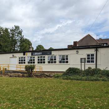 Woodthorpe Library exterior