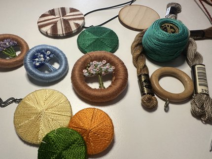 SP Historical Buttons Landscape.jpeg