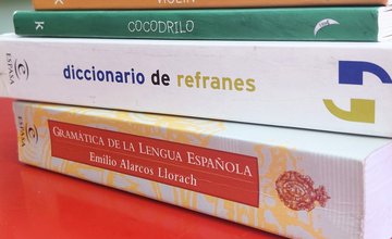 Spanish for Beginners.JPG