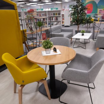 Worksop Library Cafe seating