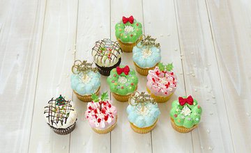 christmas cupcakes.jpg
