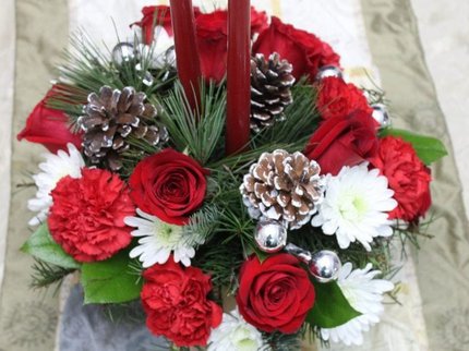 christmas flowers 1.jpg
